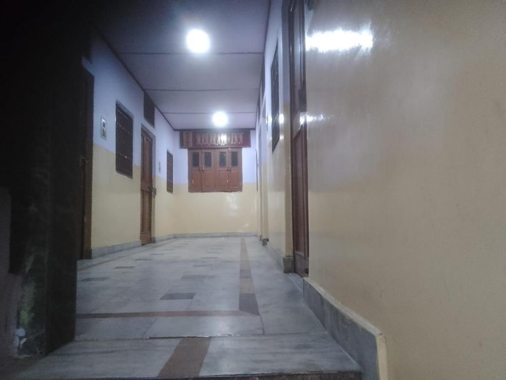 Hotel Maharaja Inn By Wb Inn Kanpur Esterno foto