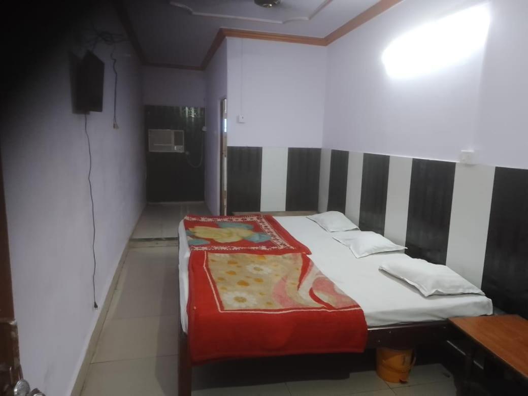 Hotel Maharaja Inn By Wb Inn Kanpur Esterno foto